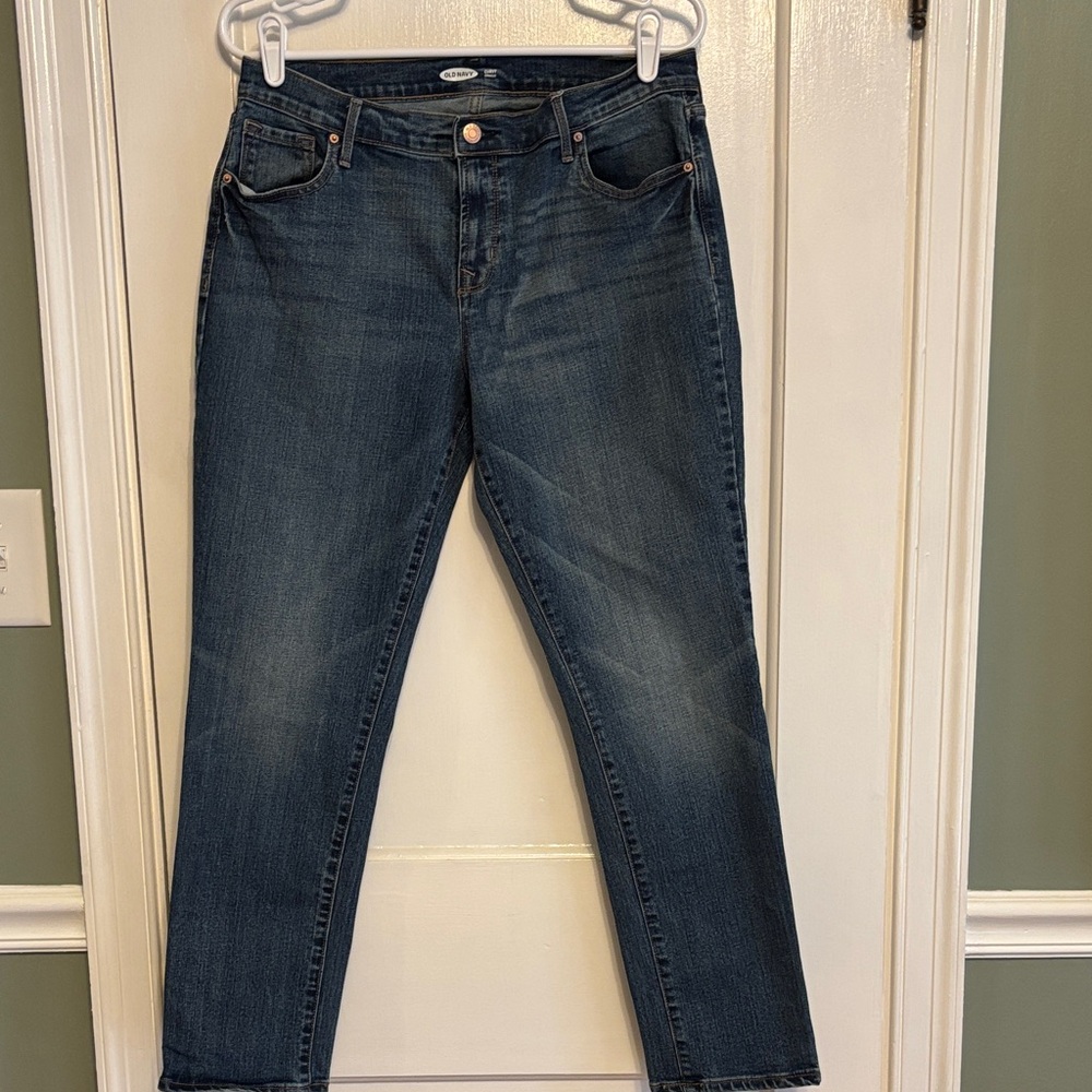 Old Navy curvy straight jeans size 10 short like new condition